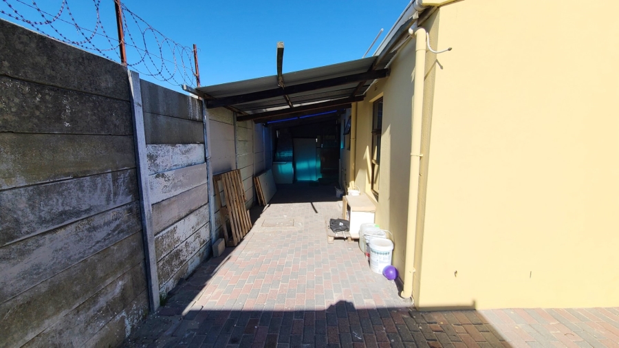 3 Bedroom Property for Sale in Belhar Western Cape
